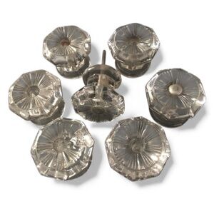 Vintage Clear Glass Door Knobs – Floral Design – Set of 7